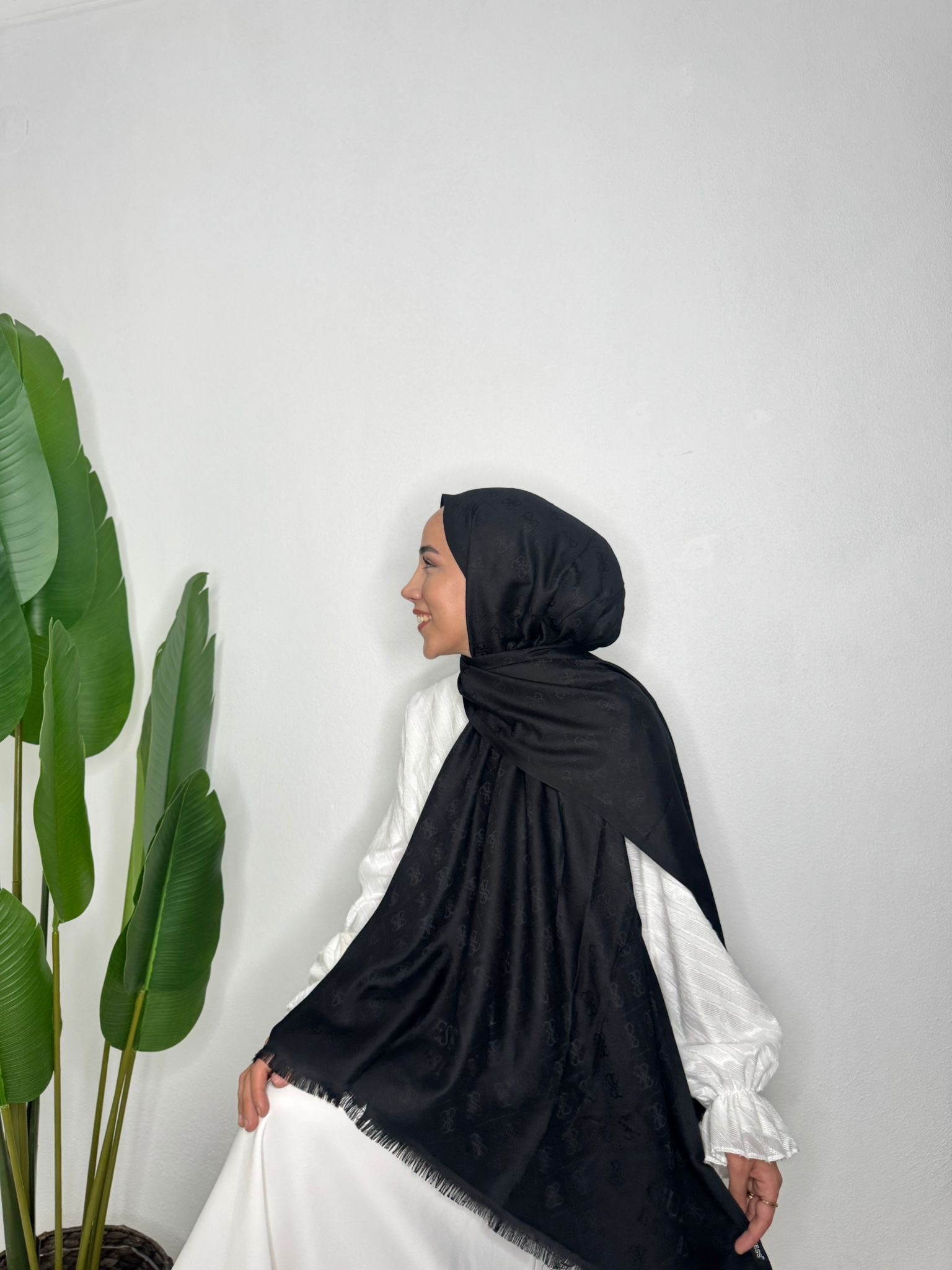 Siyah