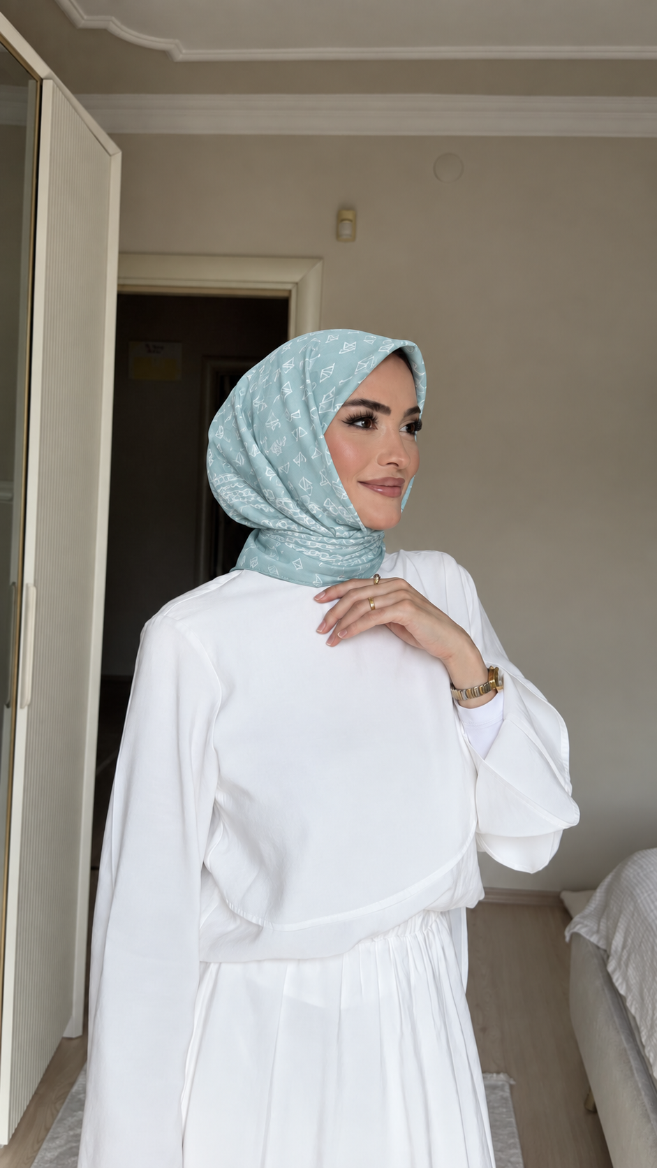 Açık Mint / Beyaz